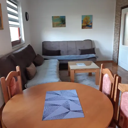 Al Meri Apartment